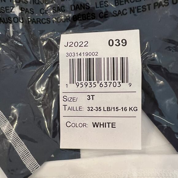 NWT Gymboree Boys White, Red & Navy Embroidered Shark Rashguard -SIZE 3T - Picture 5 of 8